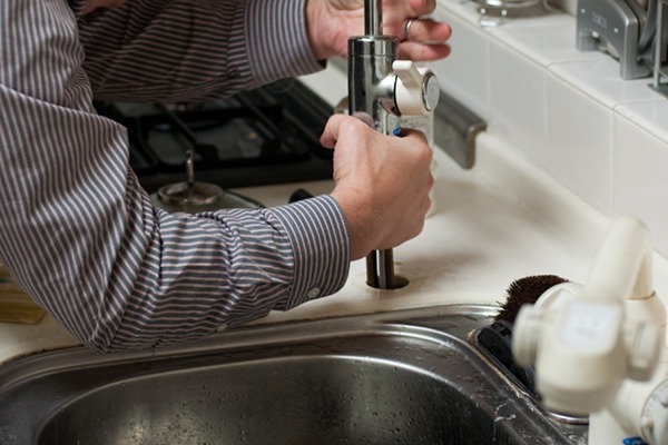 Read more about the article Selling Your Home? Ensure Plumbing Is In Good Condition